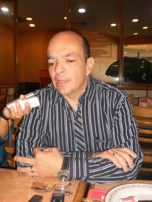 Más de un millón de pesos maneja un plantel por cuotas escolares, se deben eliminar: UNPF